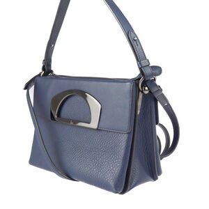 Christian Louboutin
Passage Messenger Bag
Navy Pebbled Leather
Shoulder Bag